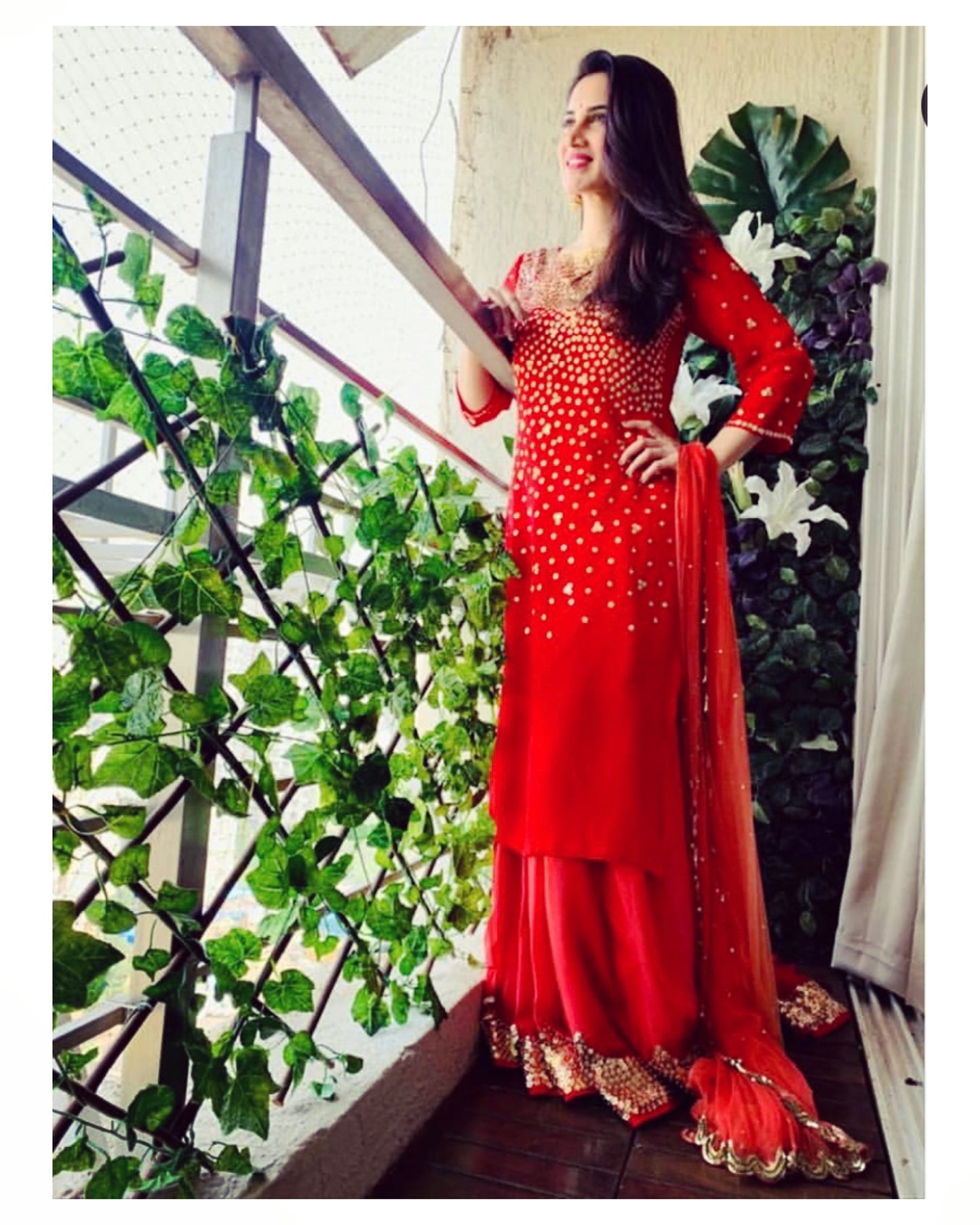 Smita Gondkar X HOS